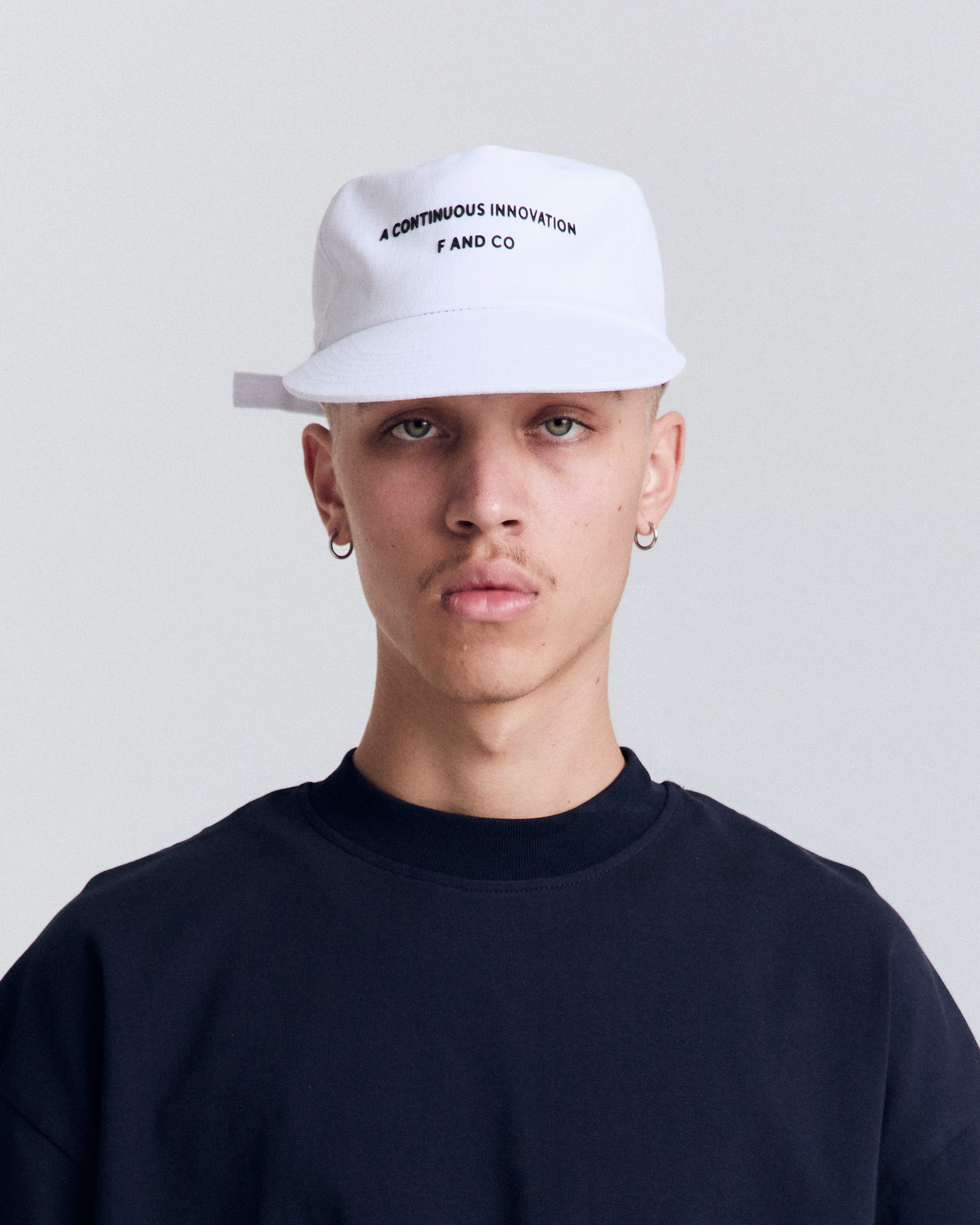 Innovation Cap - Wide Brim 5 Panel - Off White