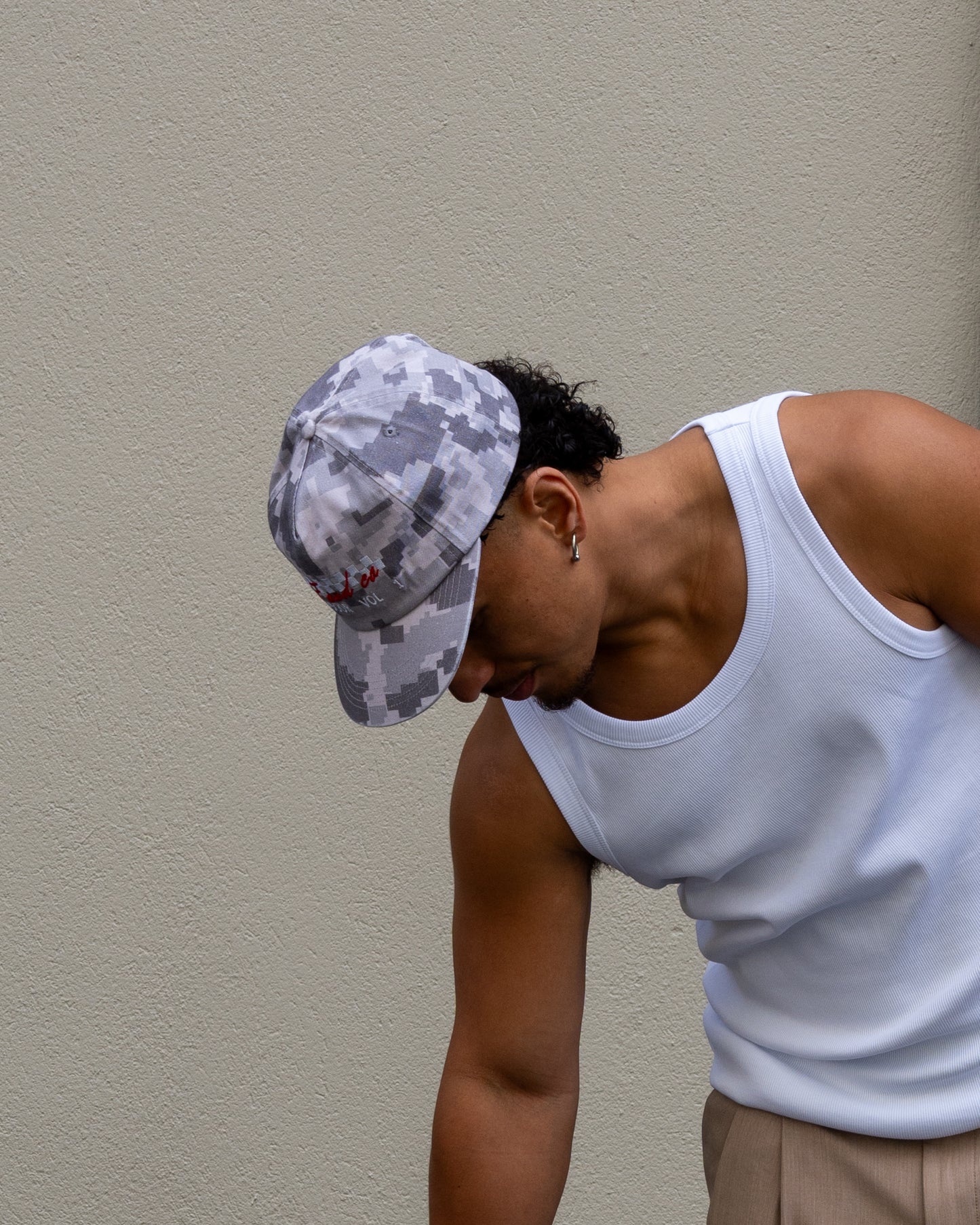 Outdoors V2 Cap - 5 Panel - Digital Camo