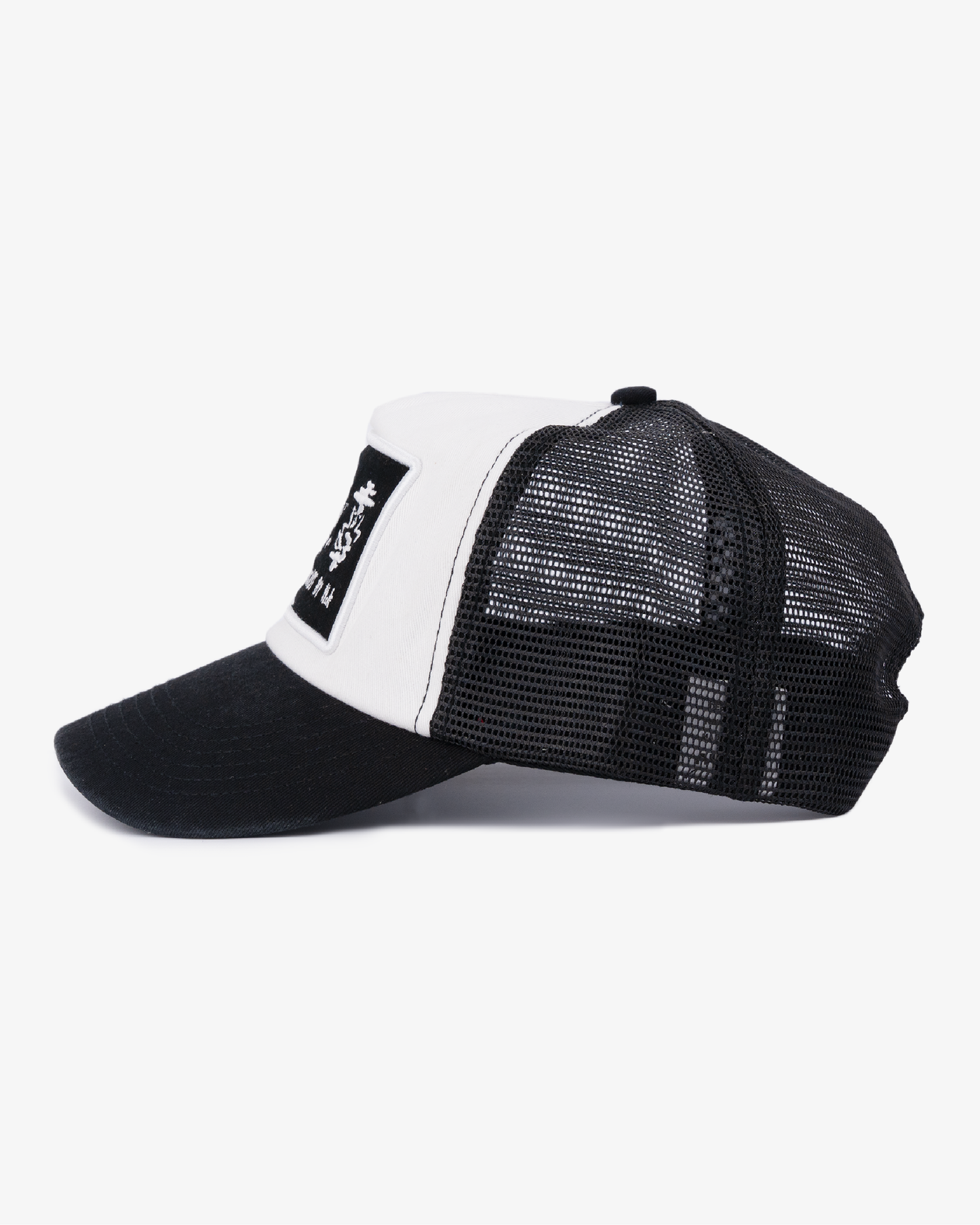 Creative Trucker Cap - Ball Trucker - Off White/Black