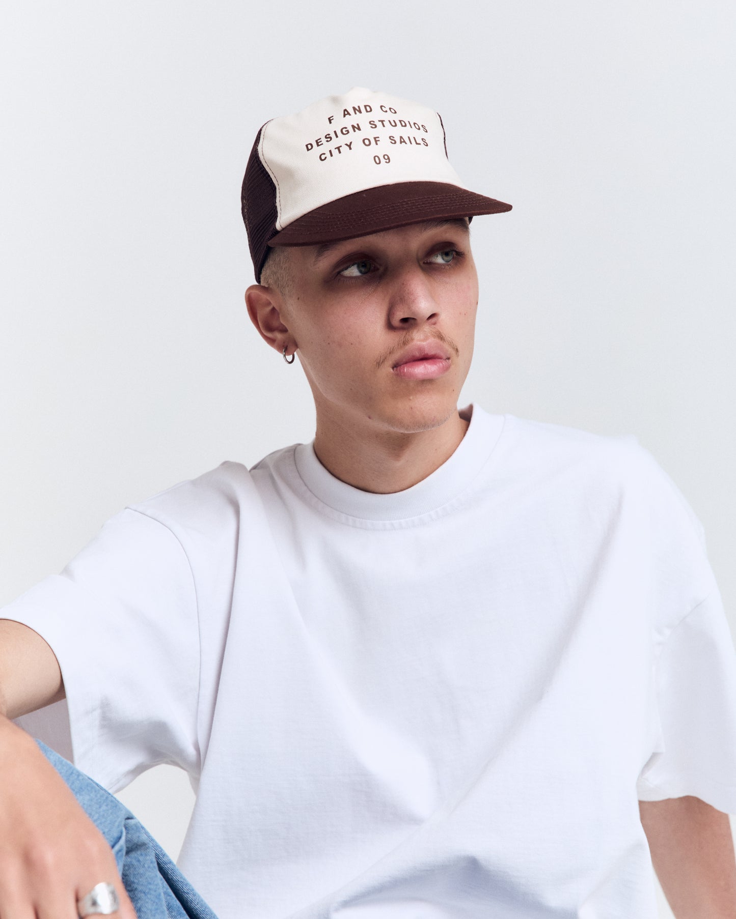 09 Cap - Trucker - Off White/Brown