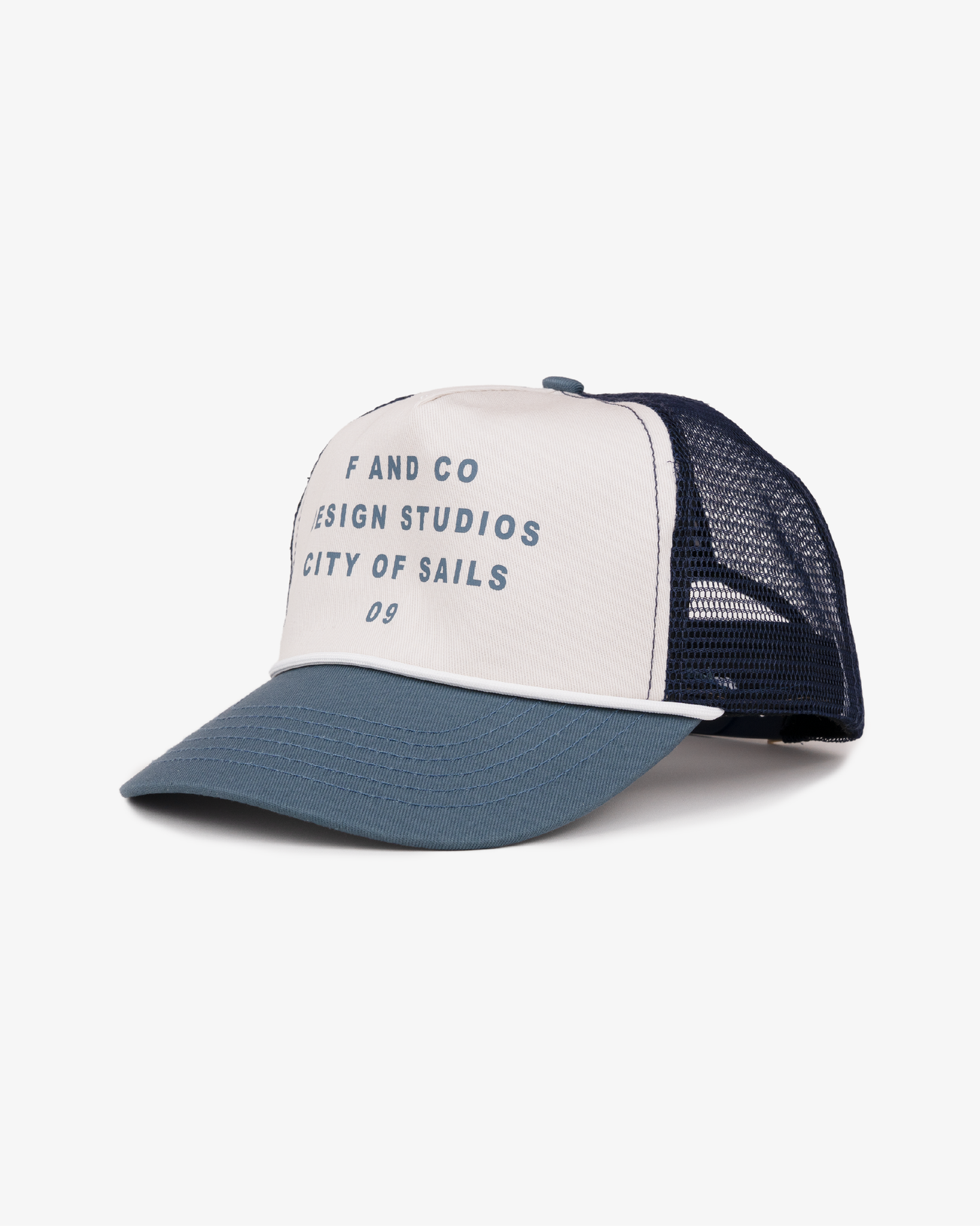 09 Cap - Ball Trucker - Off White/Blue