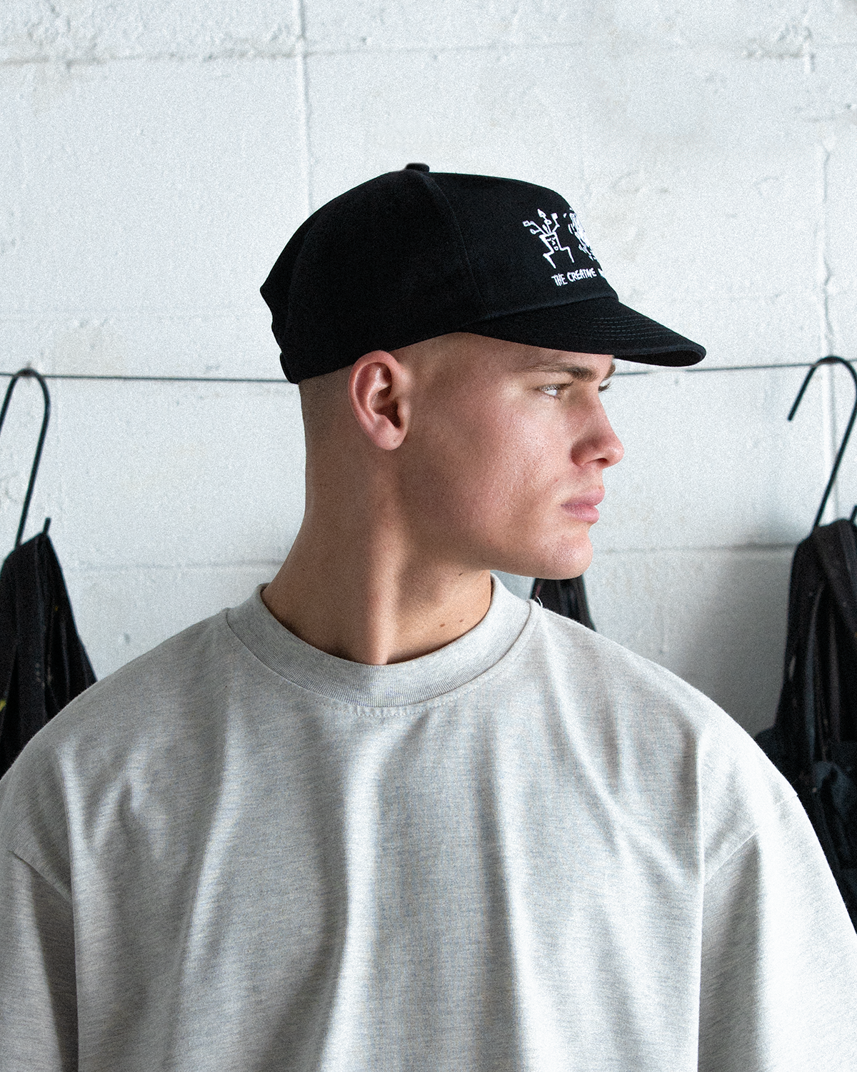 Creative Cap - Short Brim 6 Panel - Black
